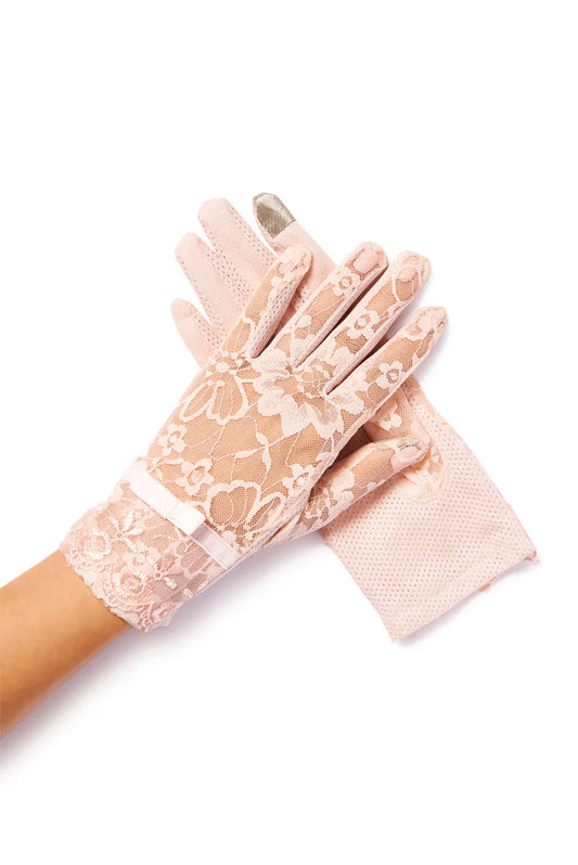 Lioness Grace Allure Phygital Gloves "Glovetta" - from horse races to crypto trading & Tesla driving!